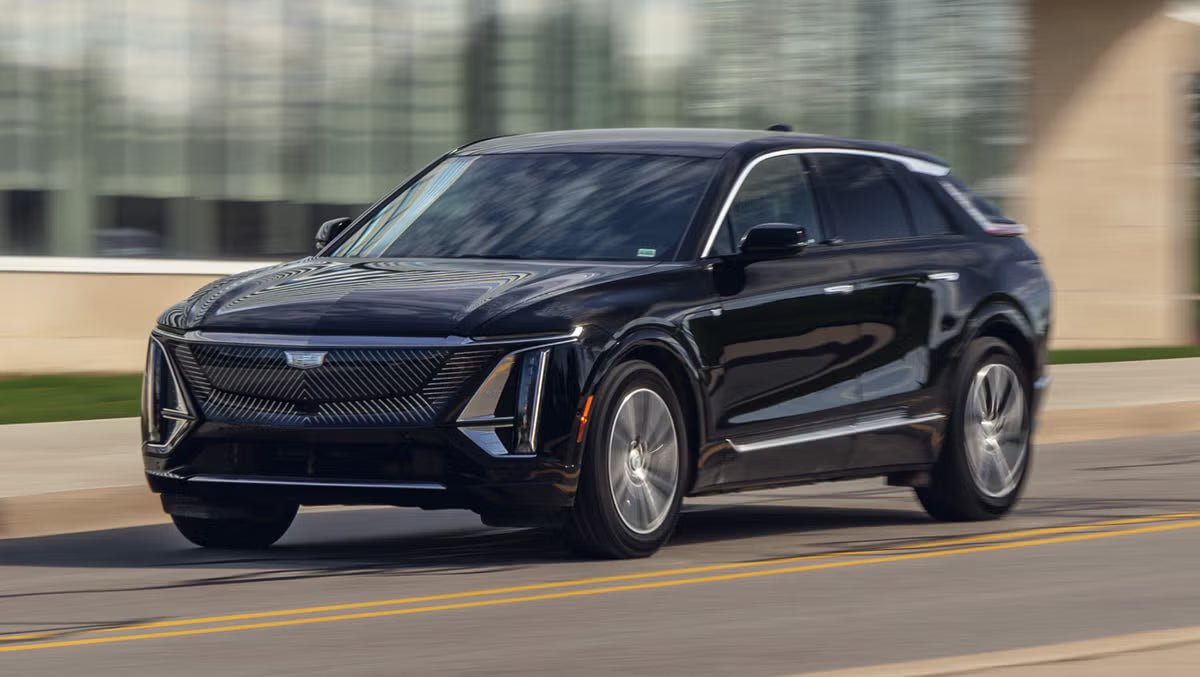 Cadillac Lyriq 20" Winter Package